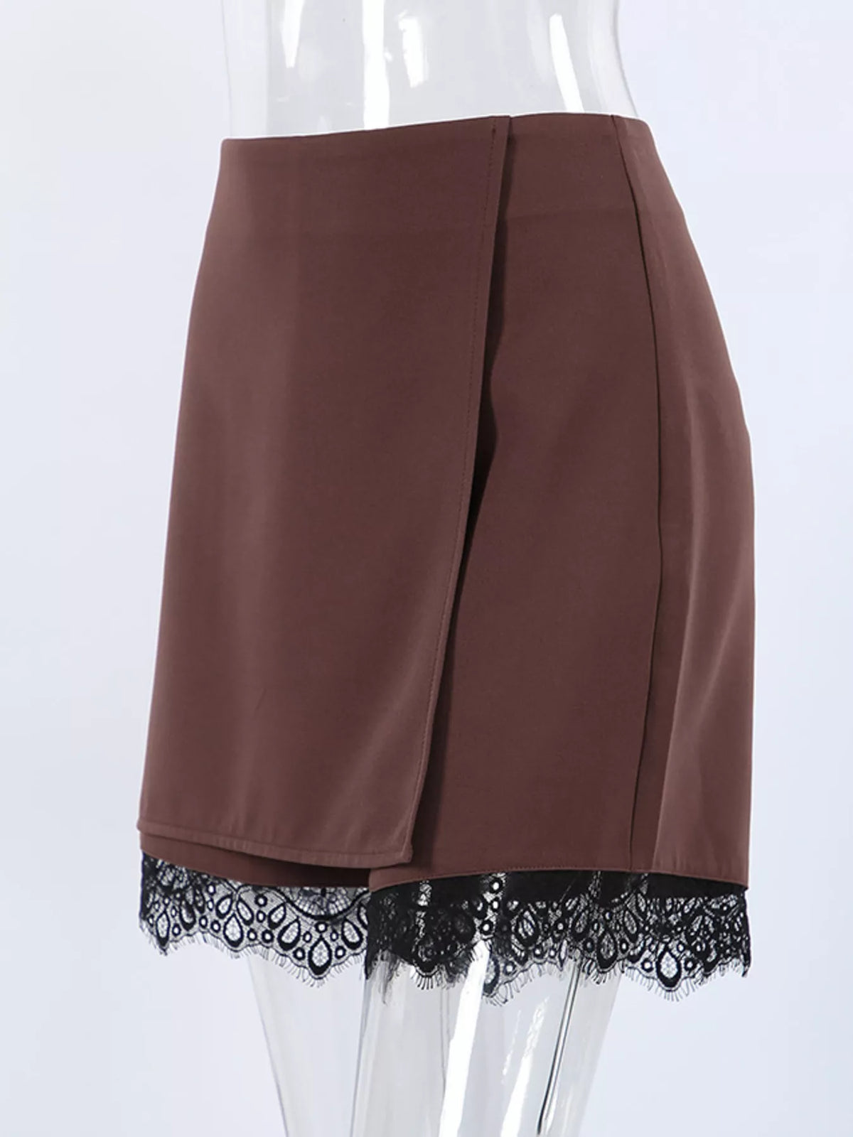 Kjolshorts med hög midja och spetskant i nederkant – bild 12
