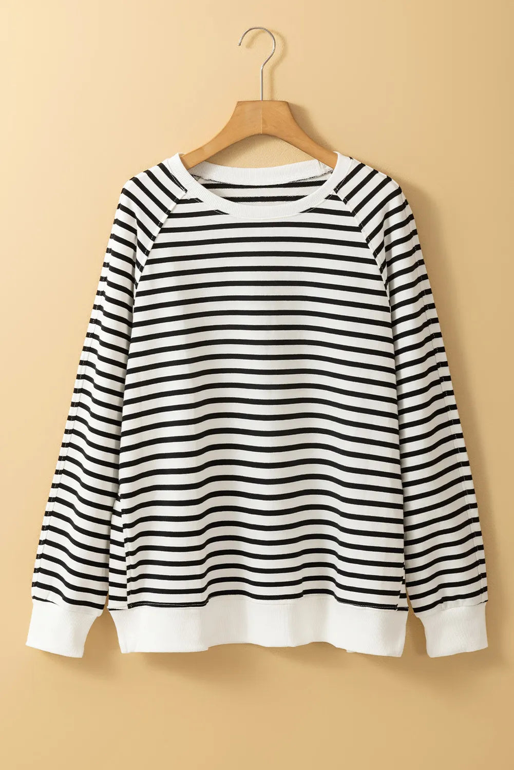 Svartvit sweatshirt – bild 2