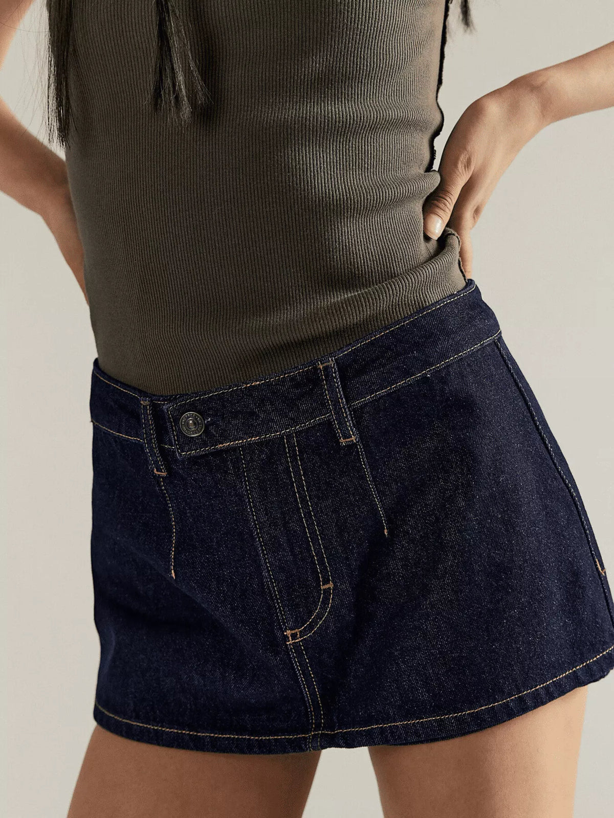 Kjolshorts i denim med dragkedja – bild 12
