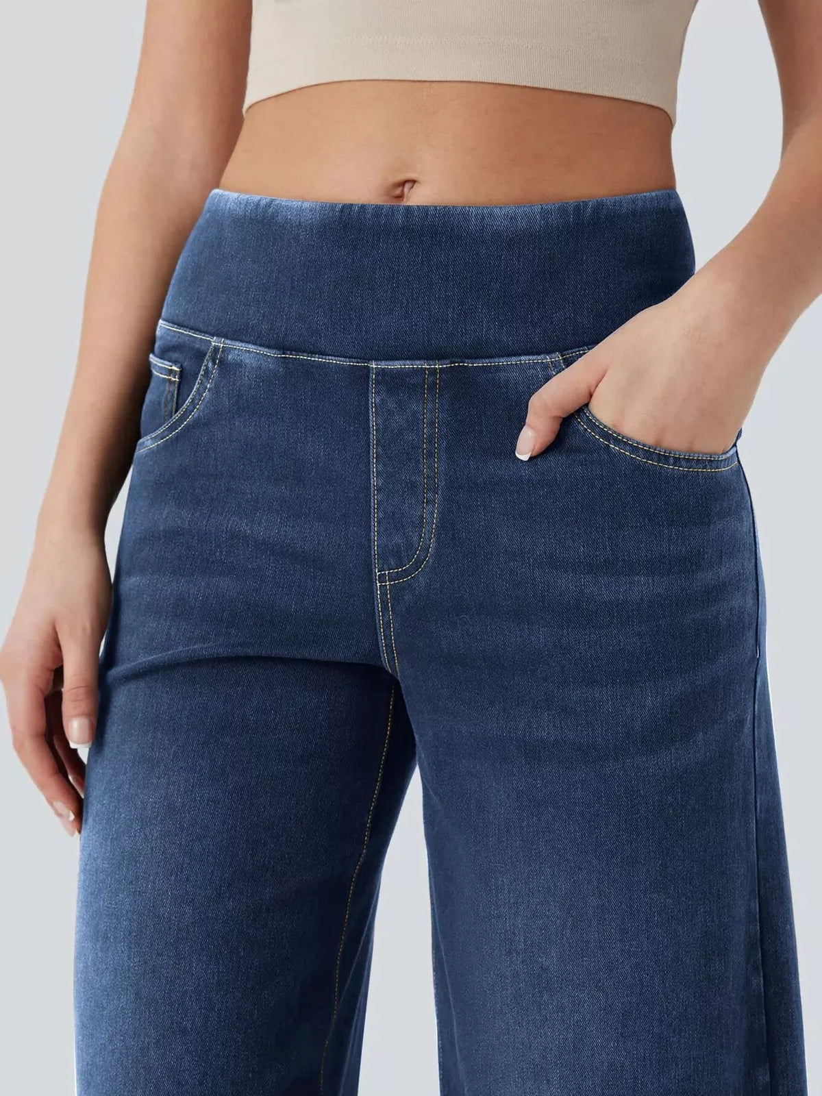 Jeans med pull on-modell och hög midja – bild 10