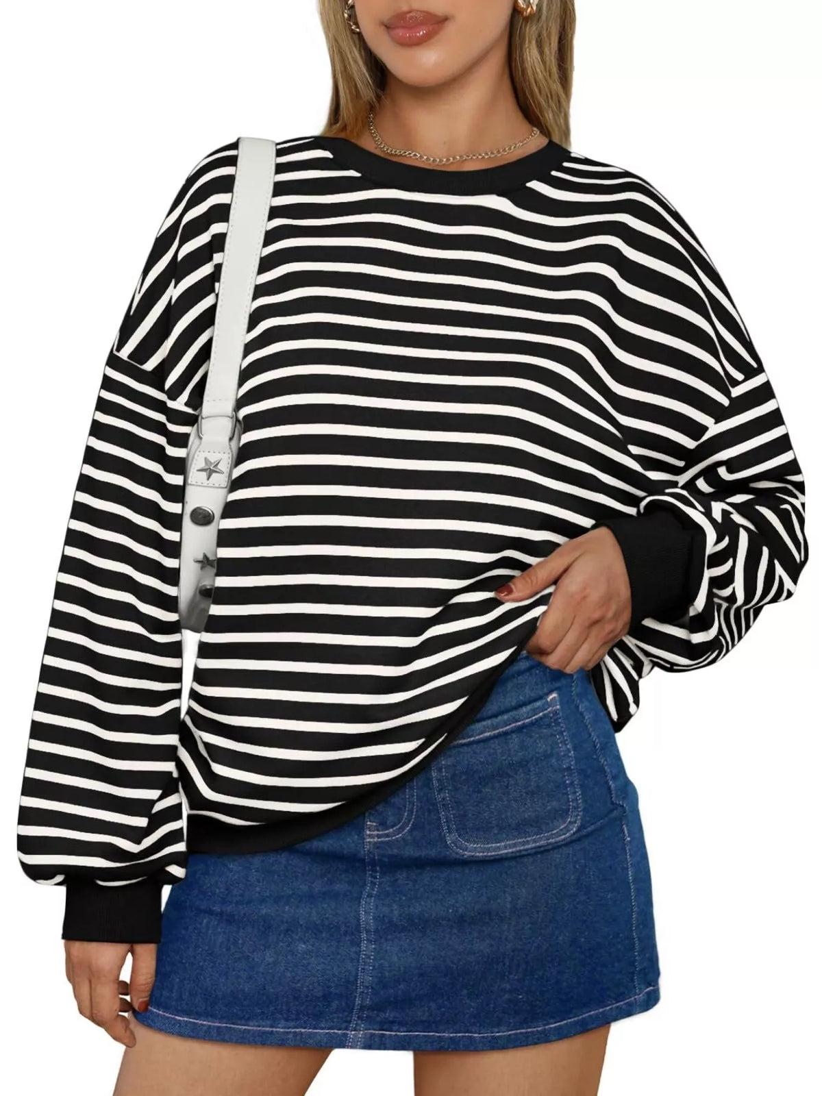 Randig oversize sweatshirt med rund halsringning i viskos – bild 10