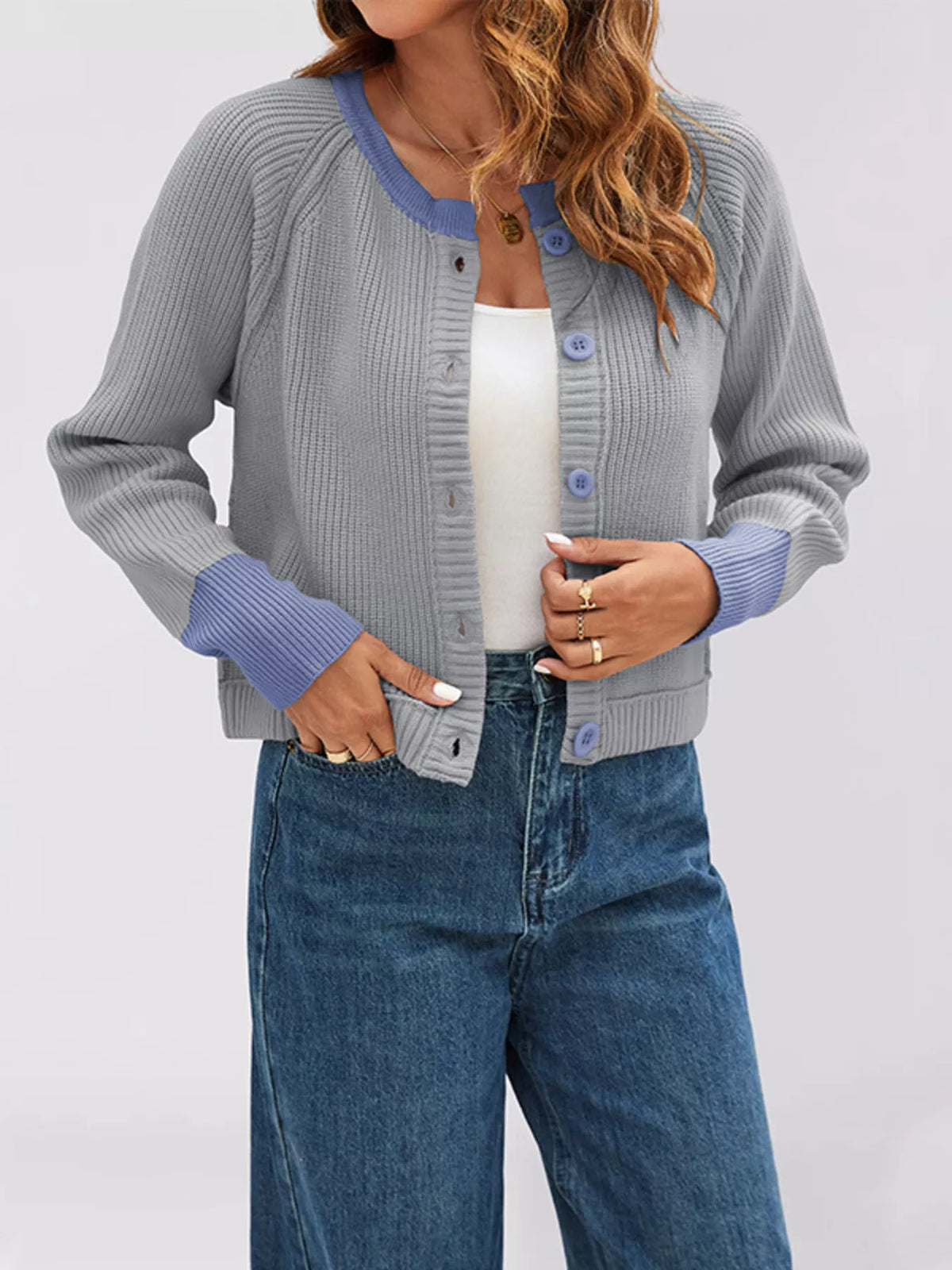 Ribbad cardigan med färgblock – bild 7