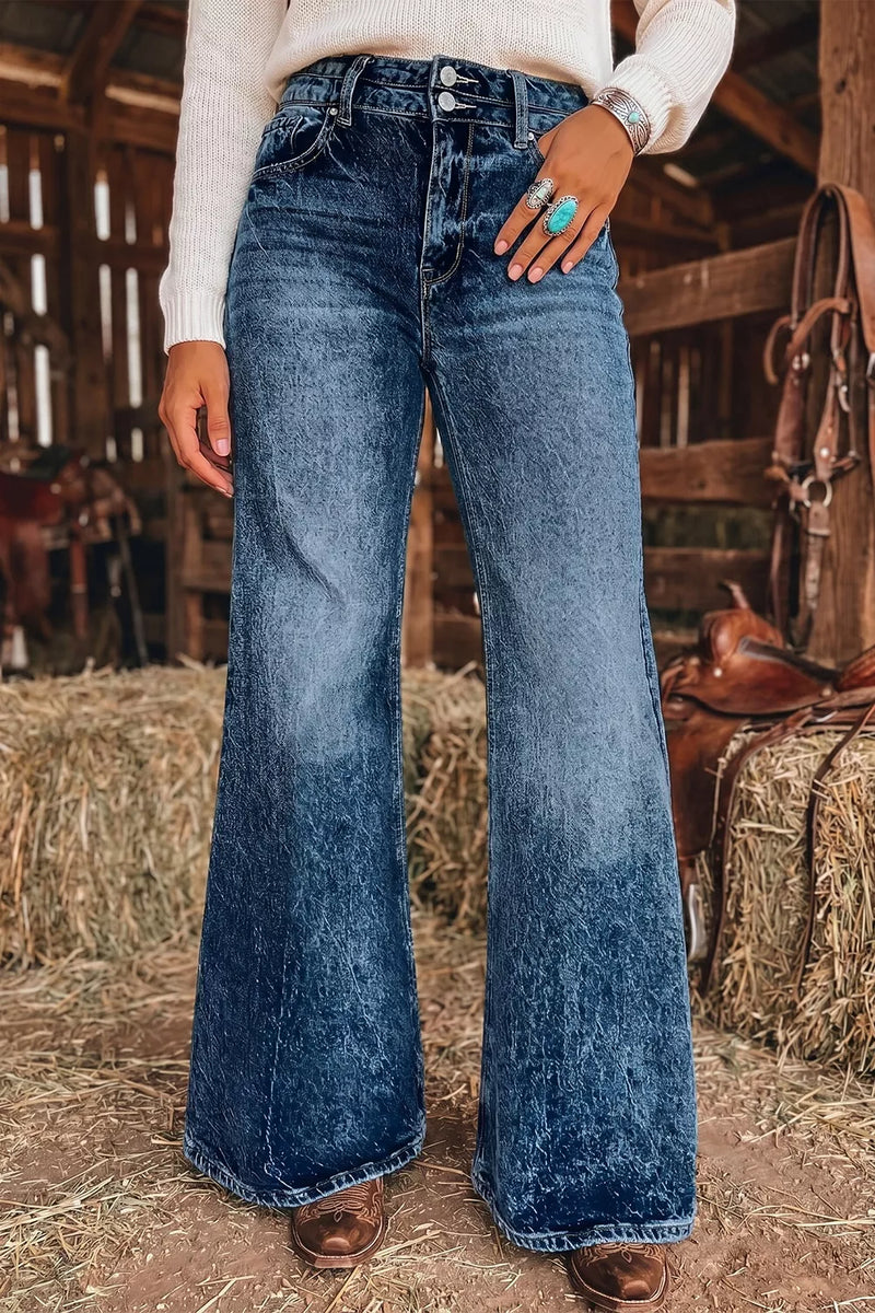 Utsvängda acidtvättade jeans med knappstängning