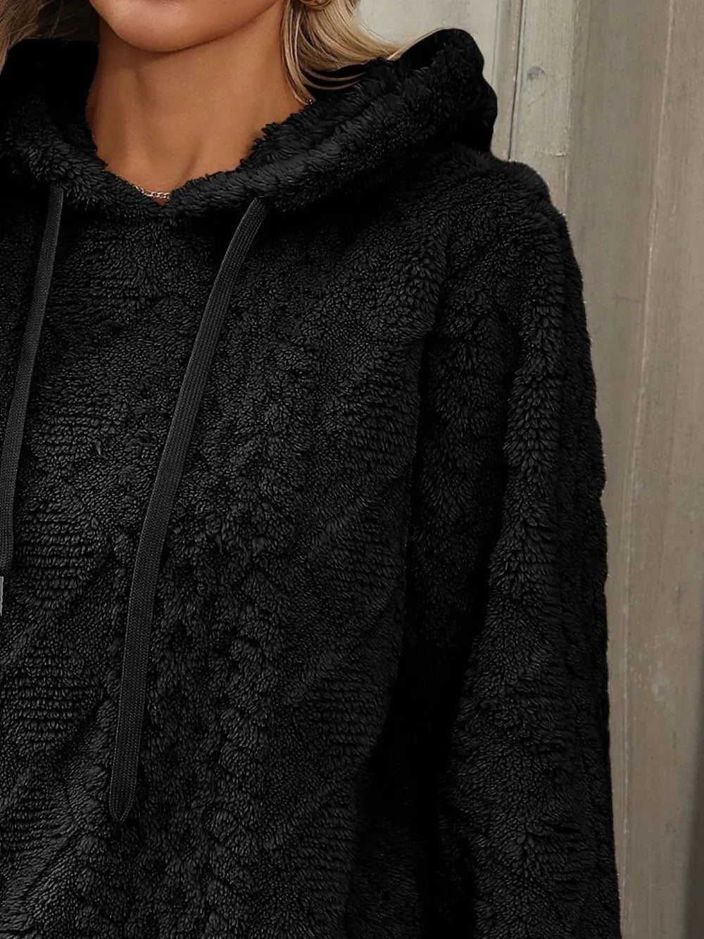 Långärmad hoodie med mjuk lugg – bild 10