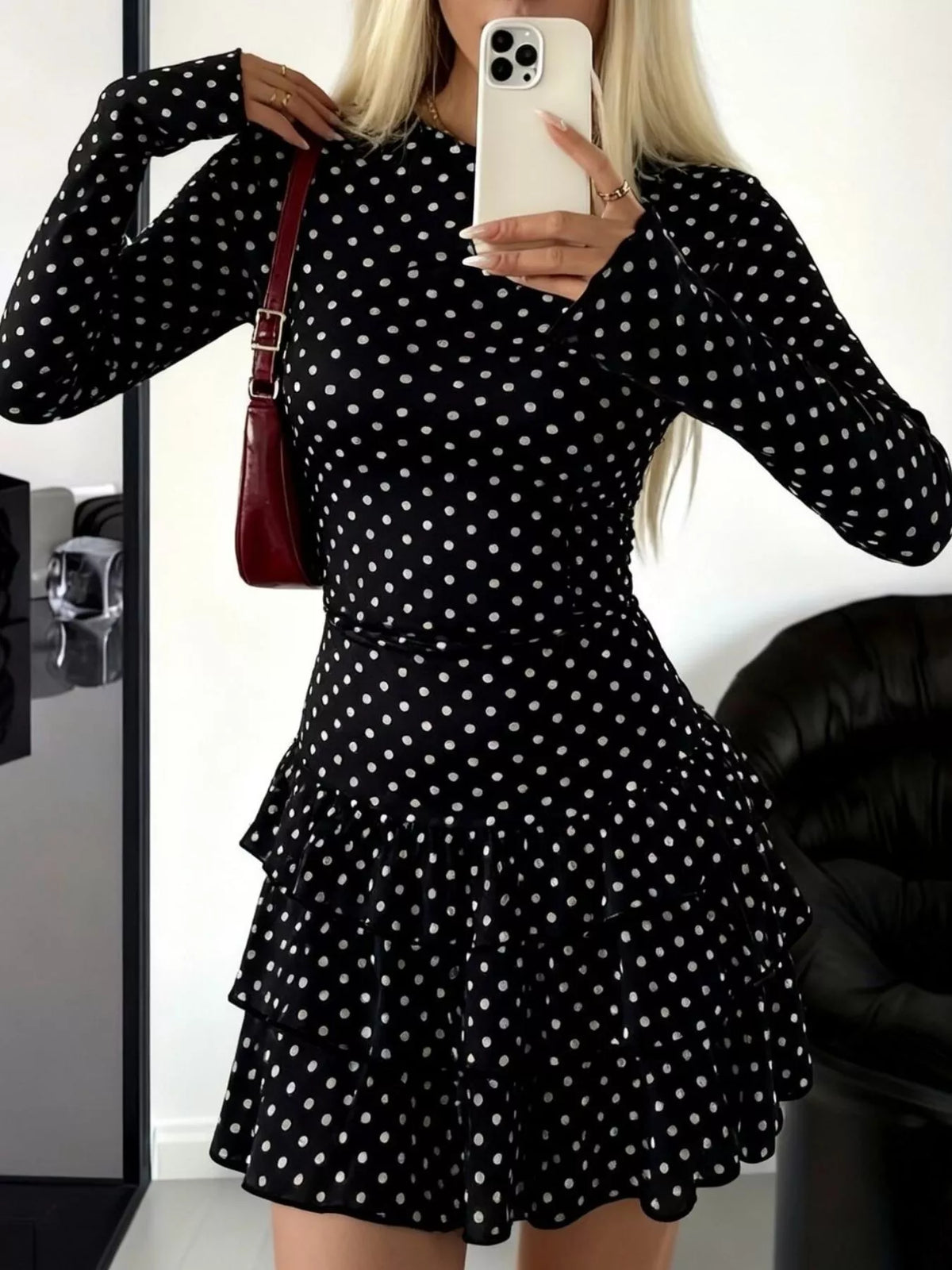 Långärmad miniklänning med volang i polyester