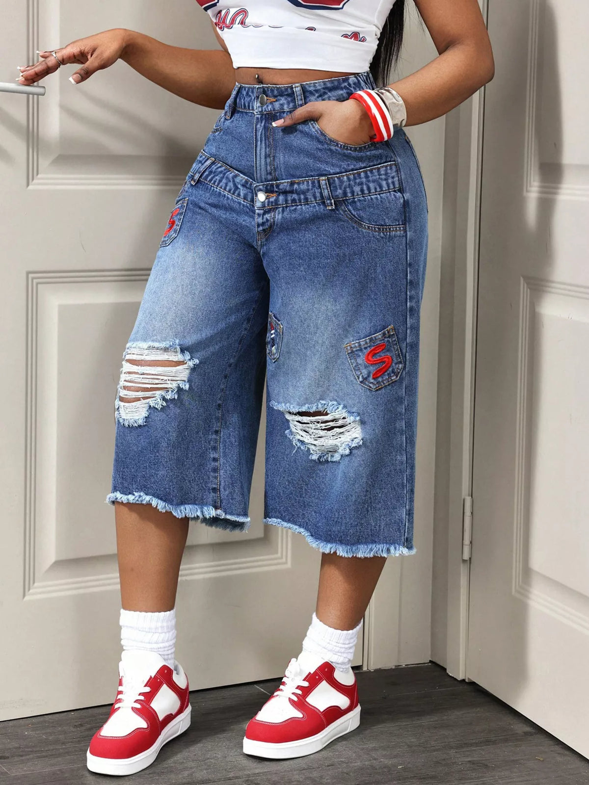 Broderade capribyxor i denim – bild 3