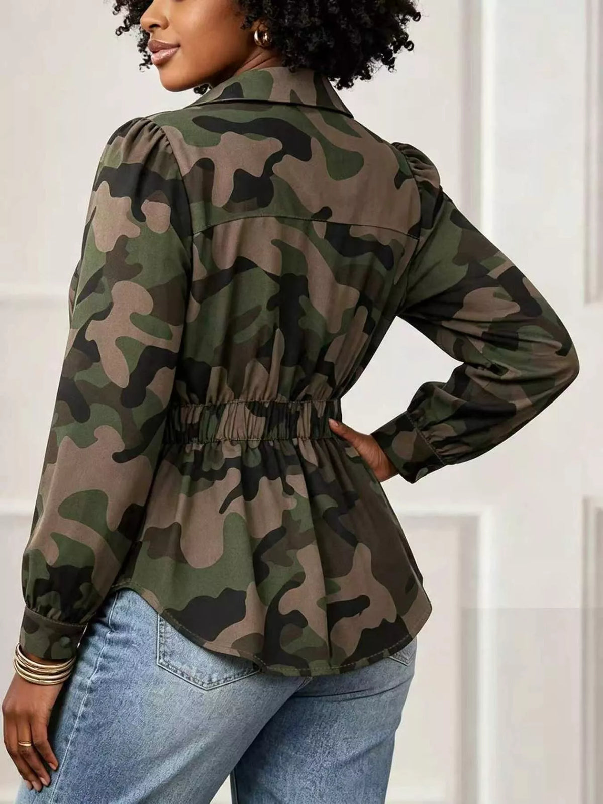 Kamouflagemönstrad blus – bild 4