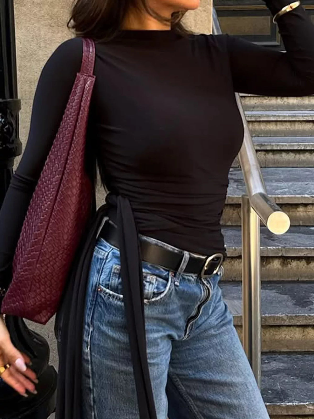 Långärmad t-shirt med hög halsringning – bild 2