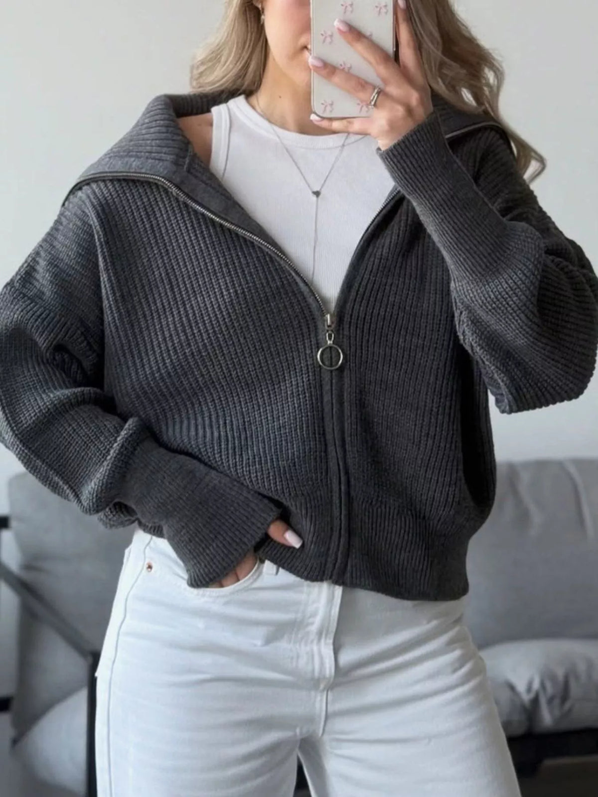 Ribbad cardigan med sänkt axel – bild 3