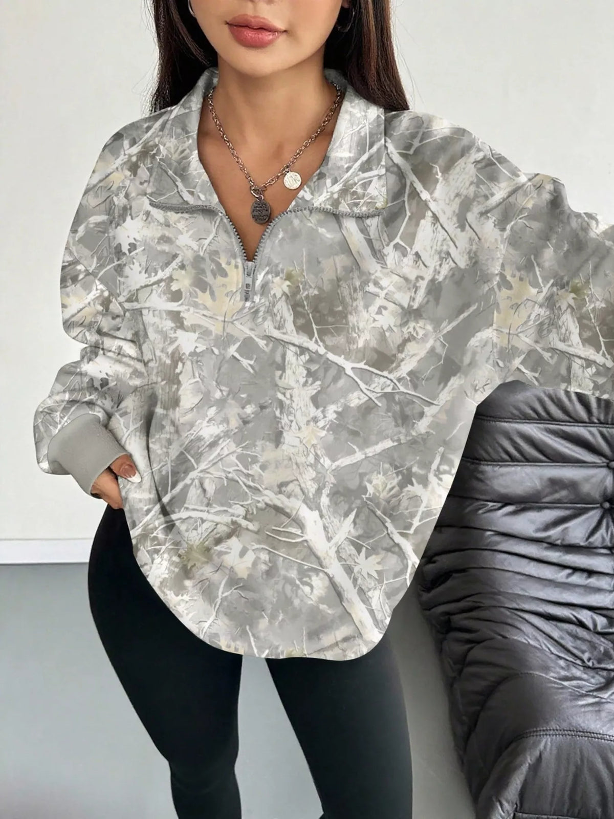 Ribbad sweatshirt med muddar