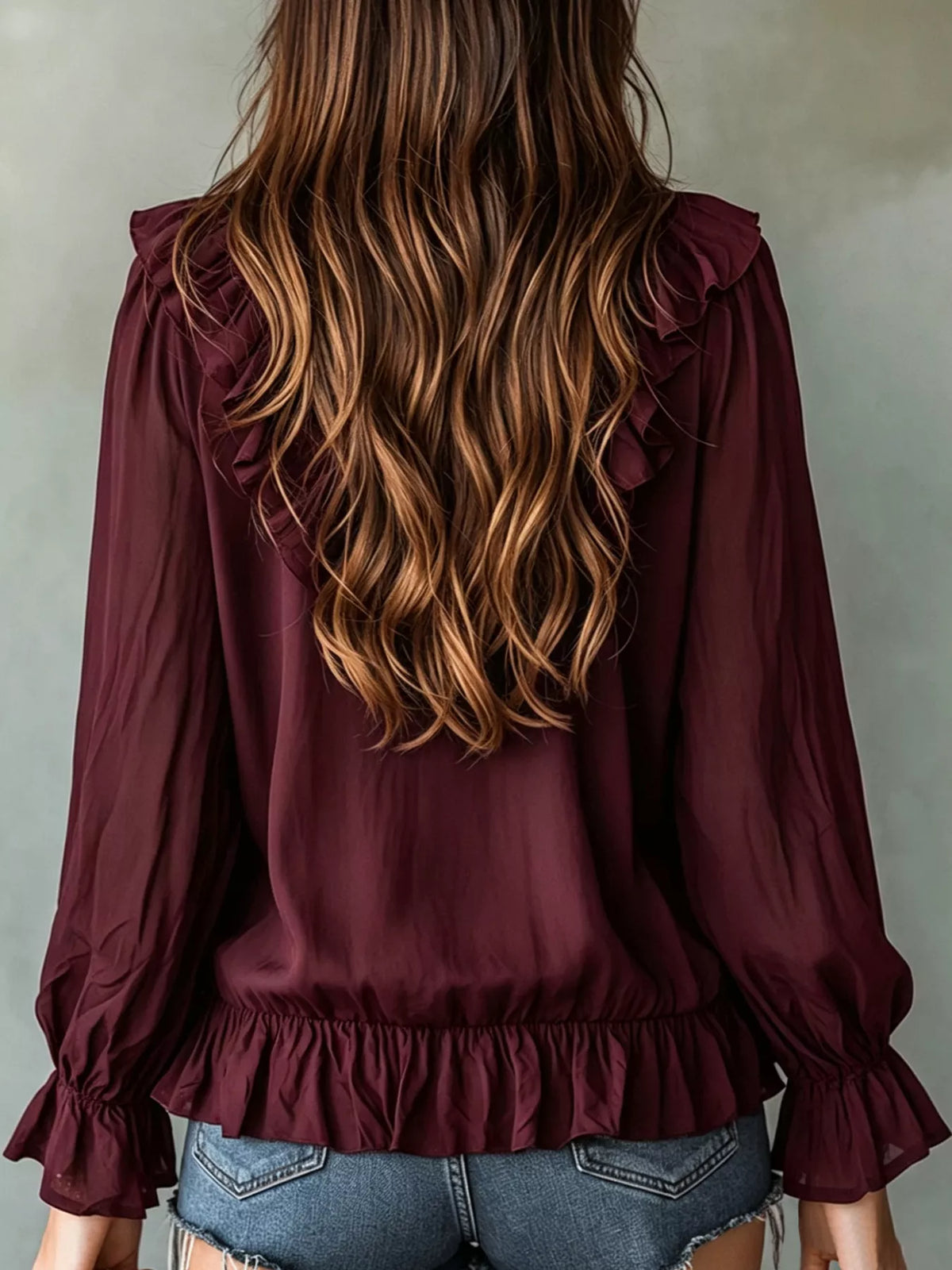 V-ringad blus – bild 8