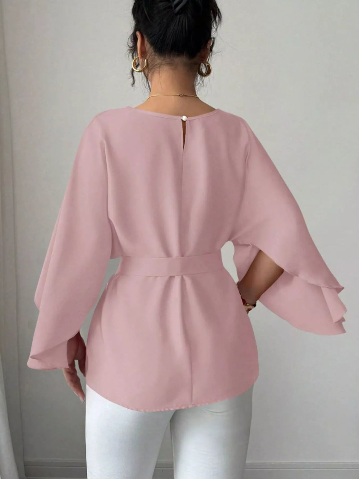 Blus med rund halsringning och fladdermusärm – bild 9