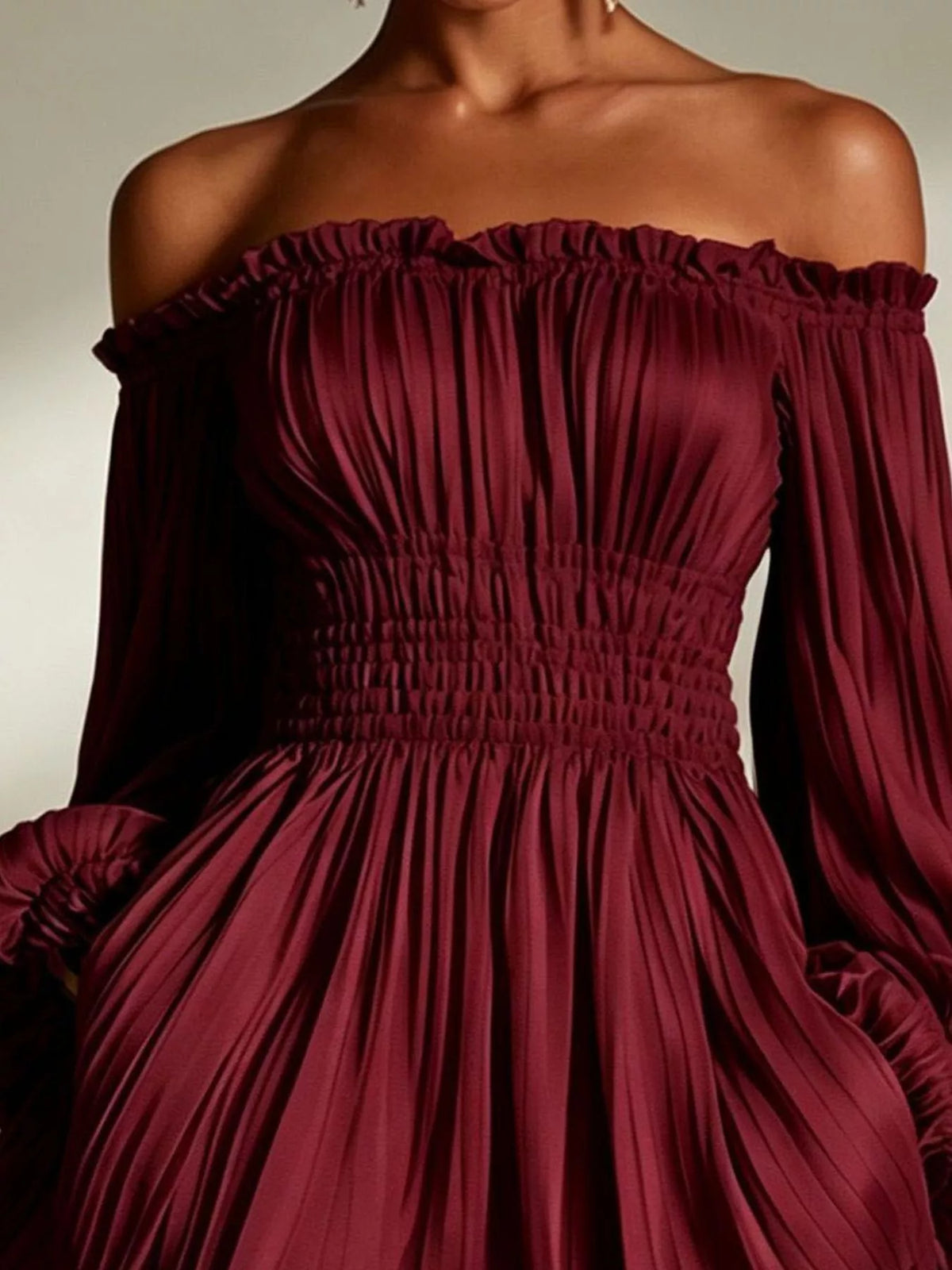 Veckad offshoulder miniklänning med fickor – bild 14