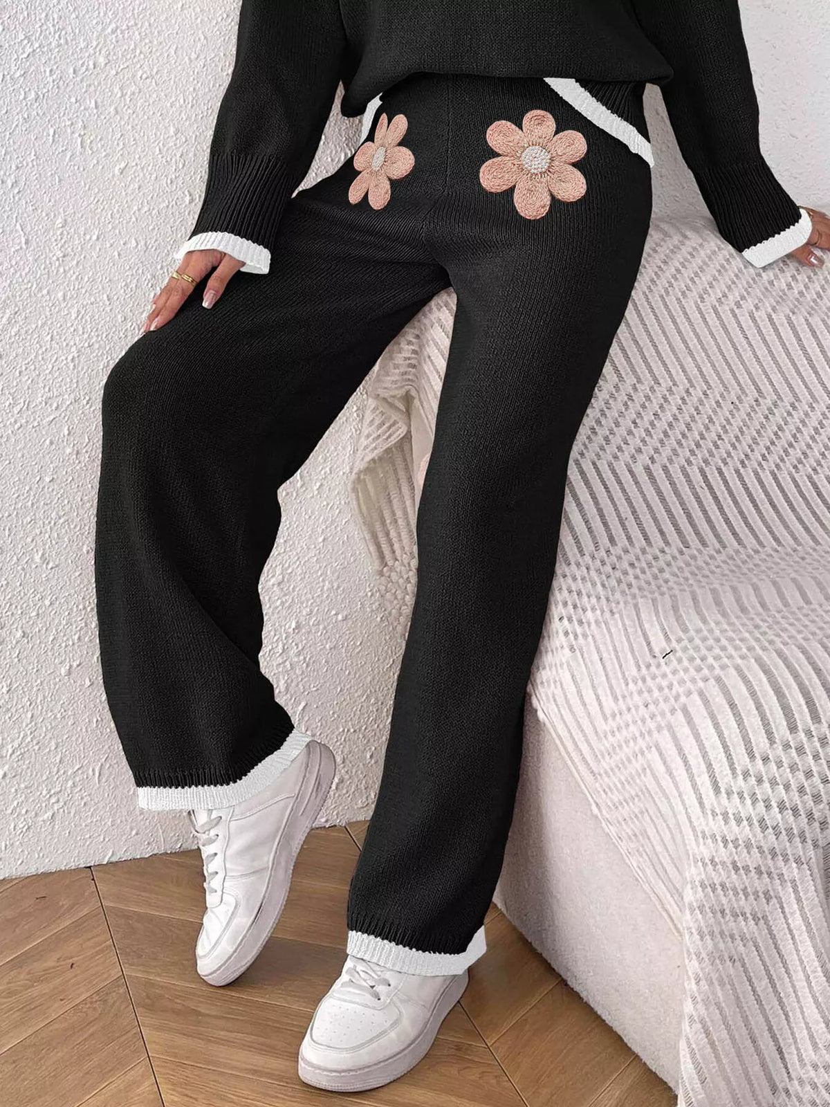 Blommiga byxor med hög midja – bild 7