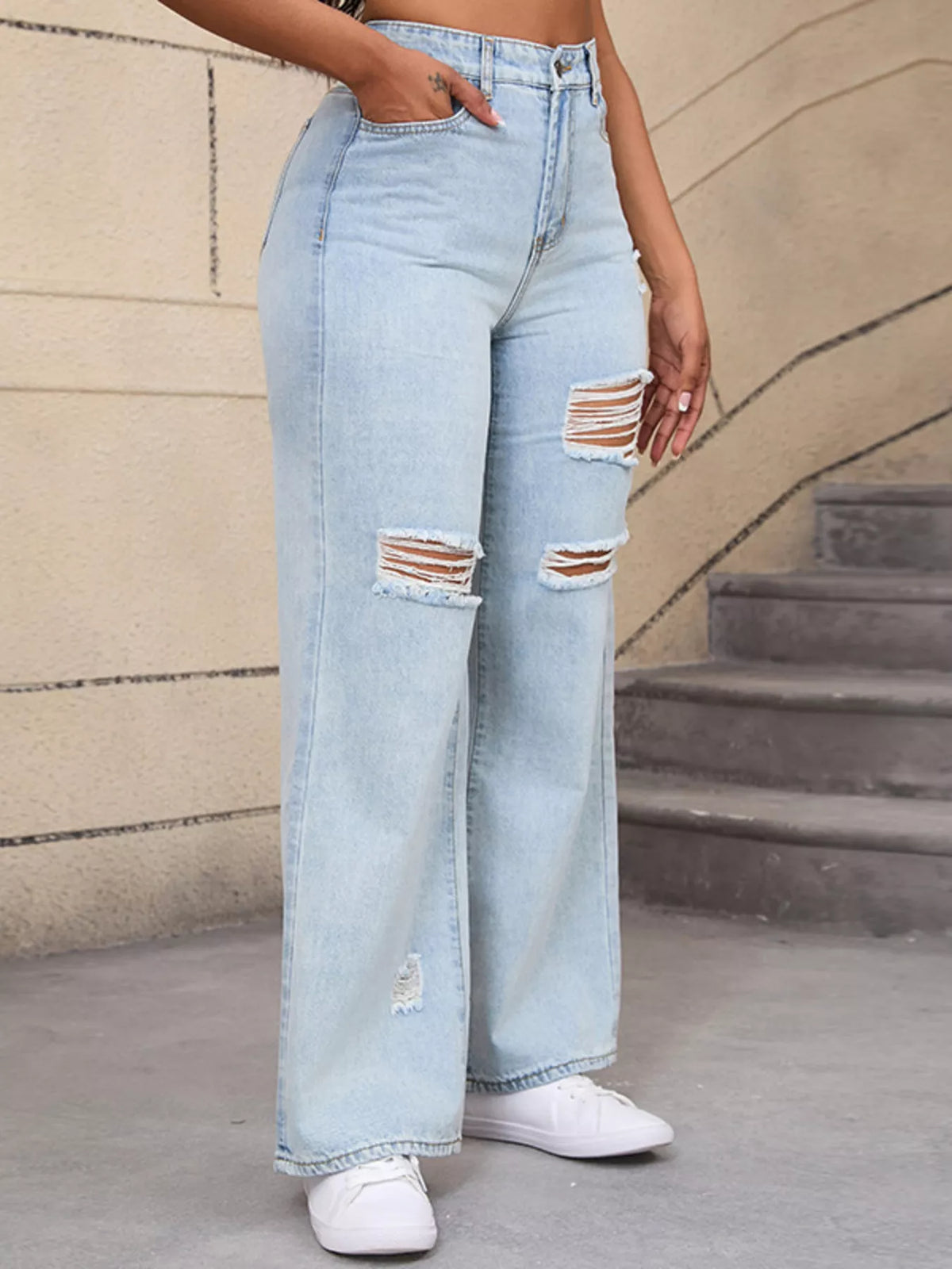 Vida jeans med slitningar och fickor – bild 6