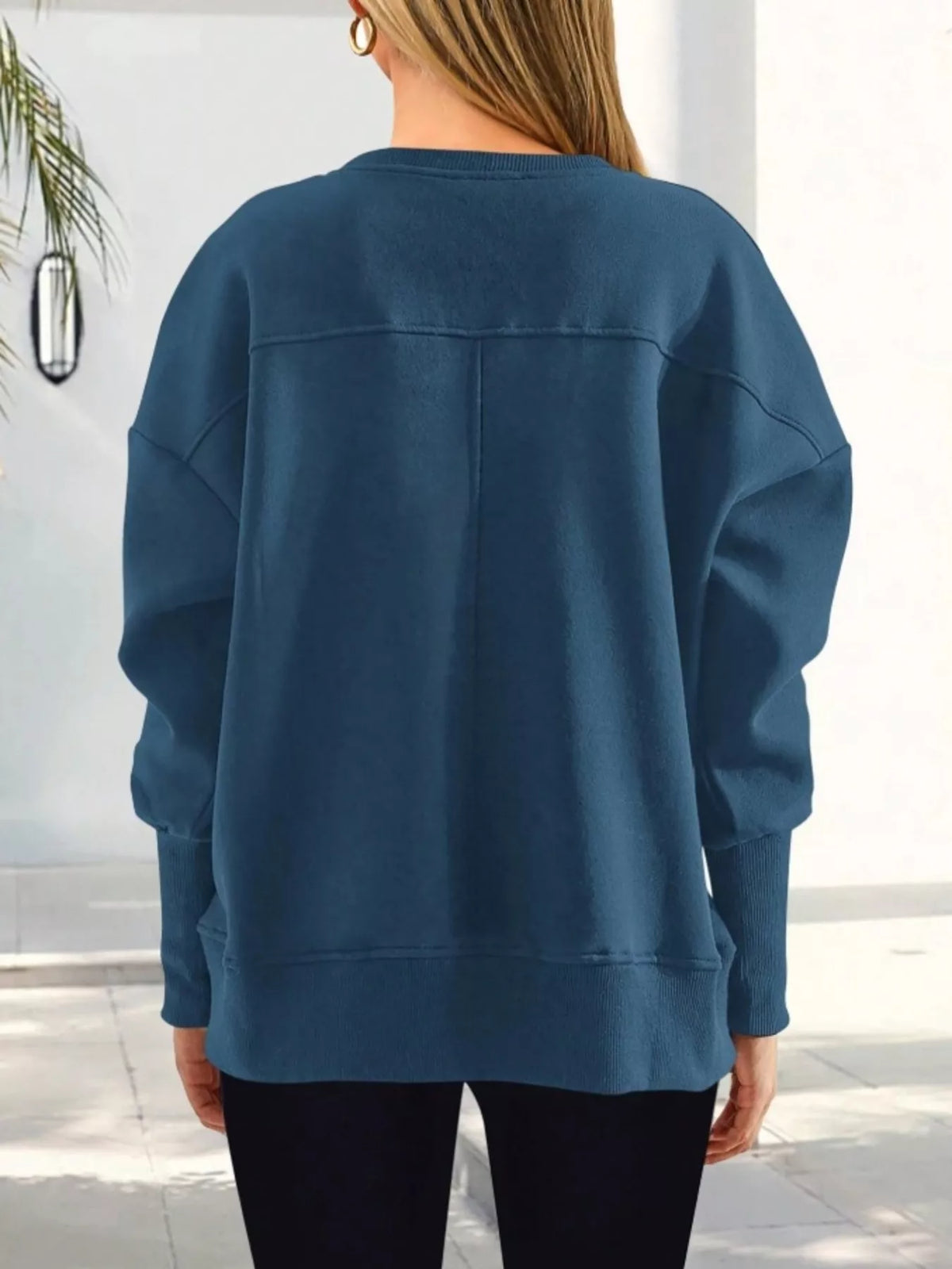 Oversize sweatshirt med rund halsringning – bild 8