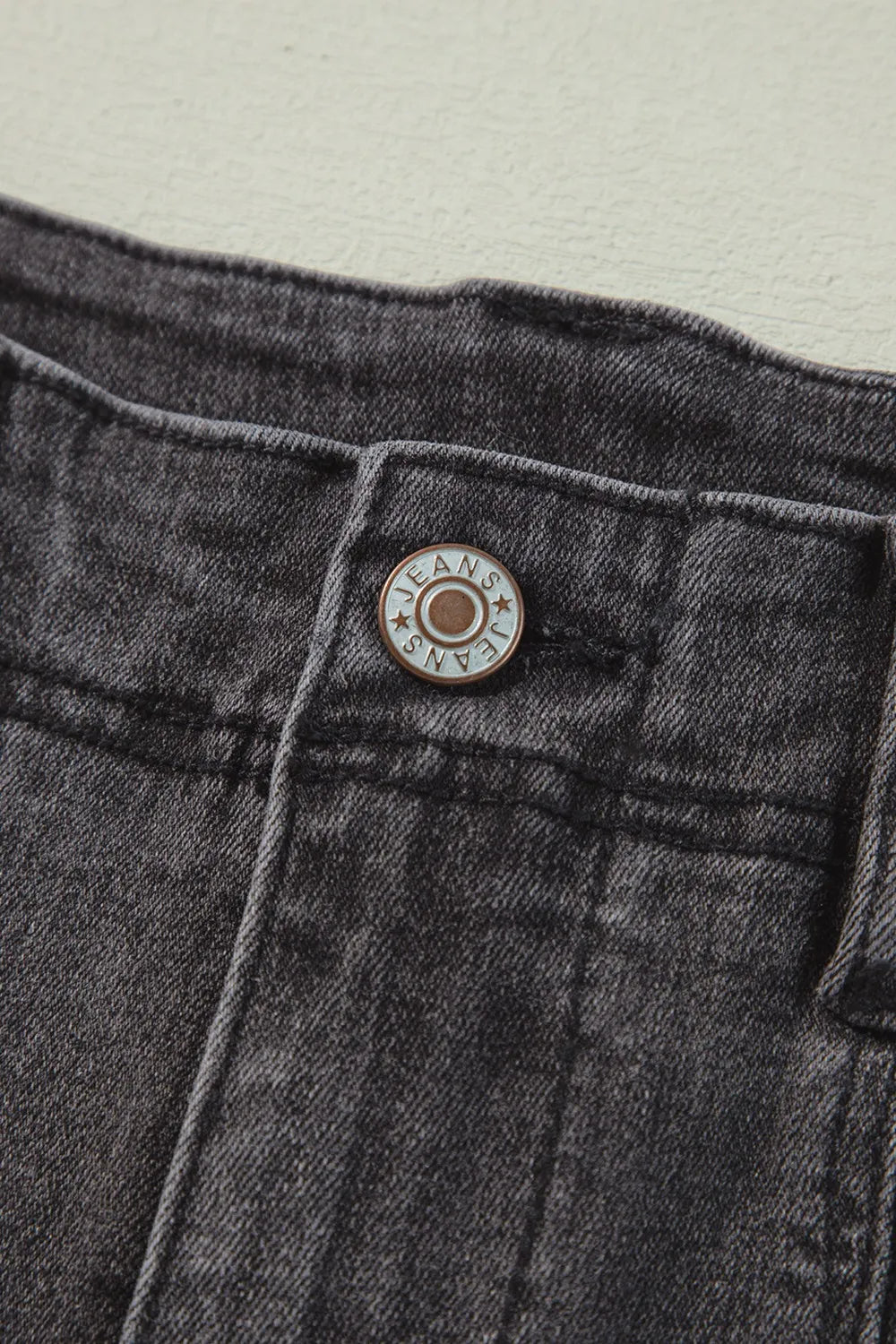 Vida jeans med hög midja och fickor – bild 9