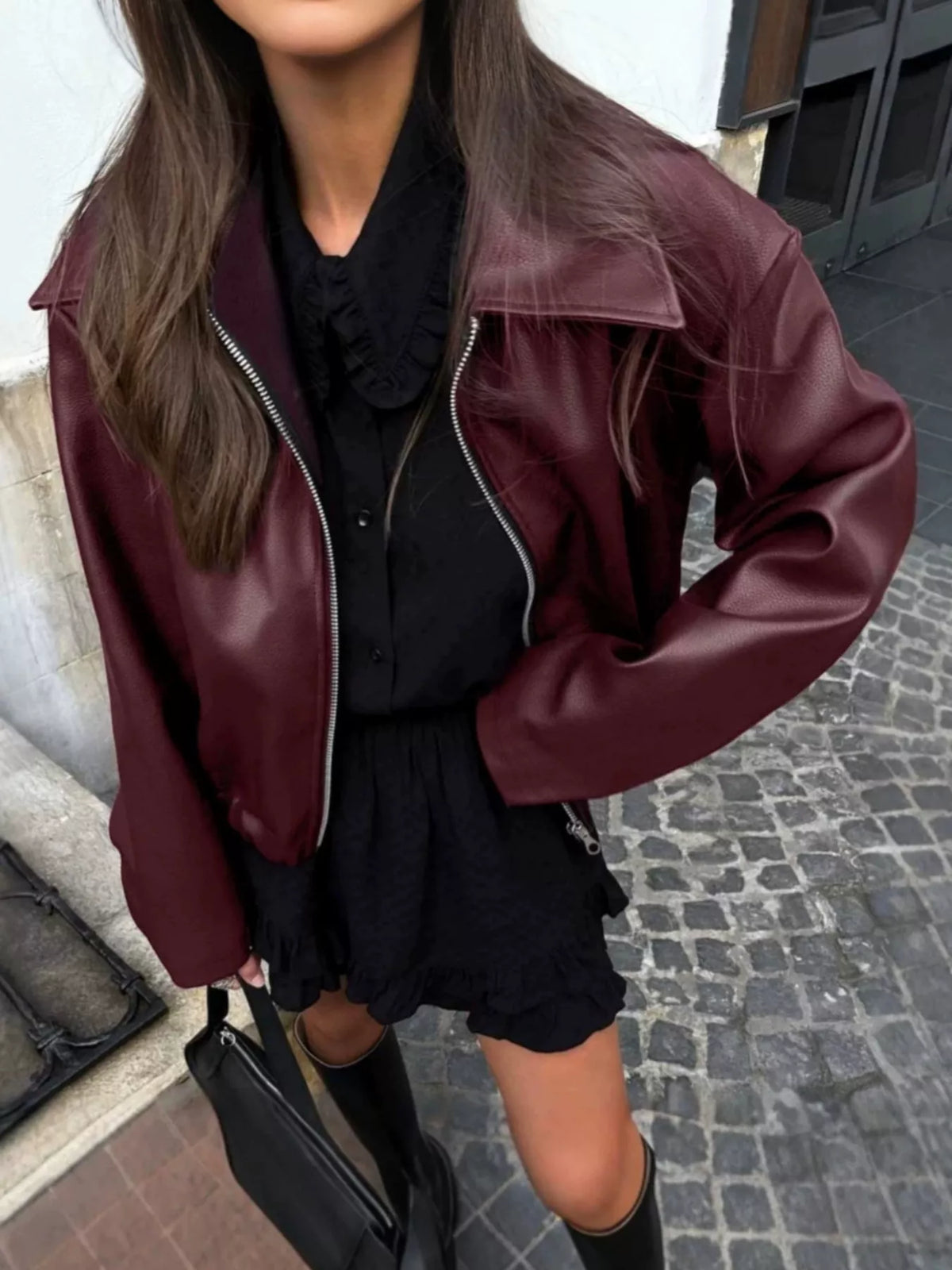 Jacka i skinnimitation med dragkedja – bild 7