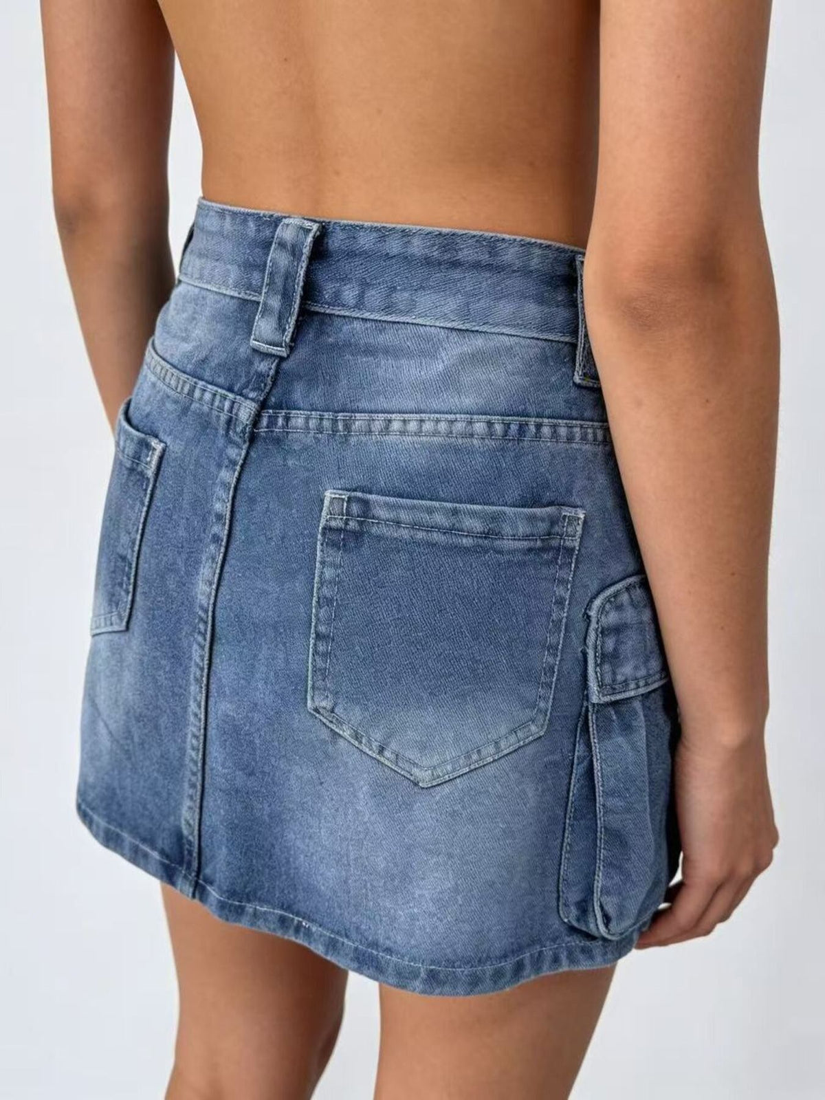 Kjol i denim med knappstängning – bild 16