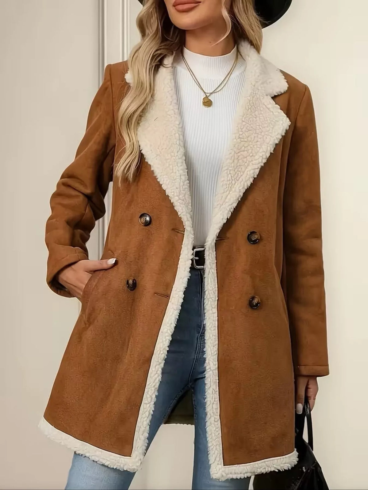 Dubbelknäppt kappa i fleece