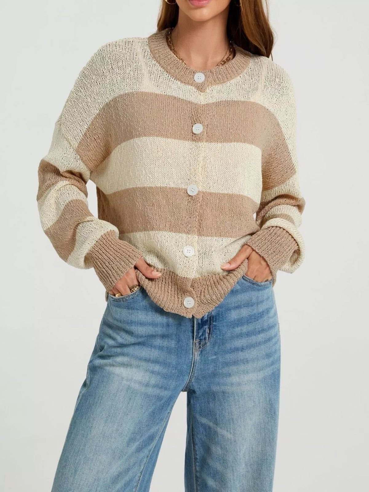 Randig ribbad cardigan med knappstängning i polyester – bild 4