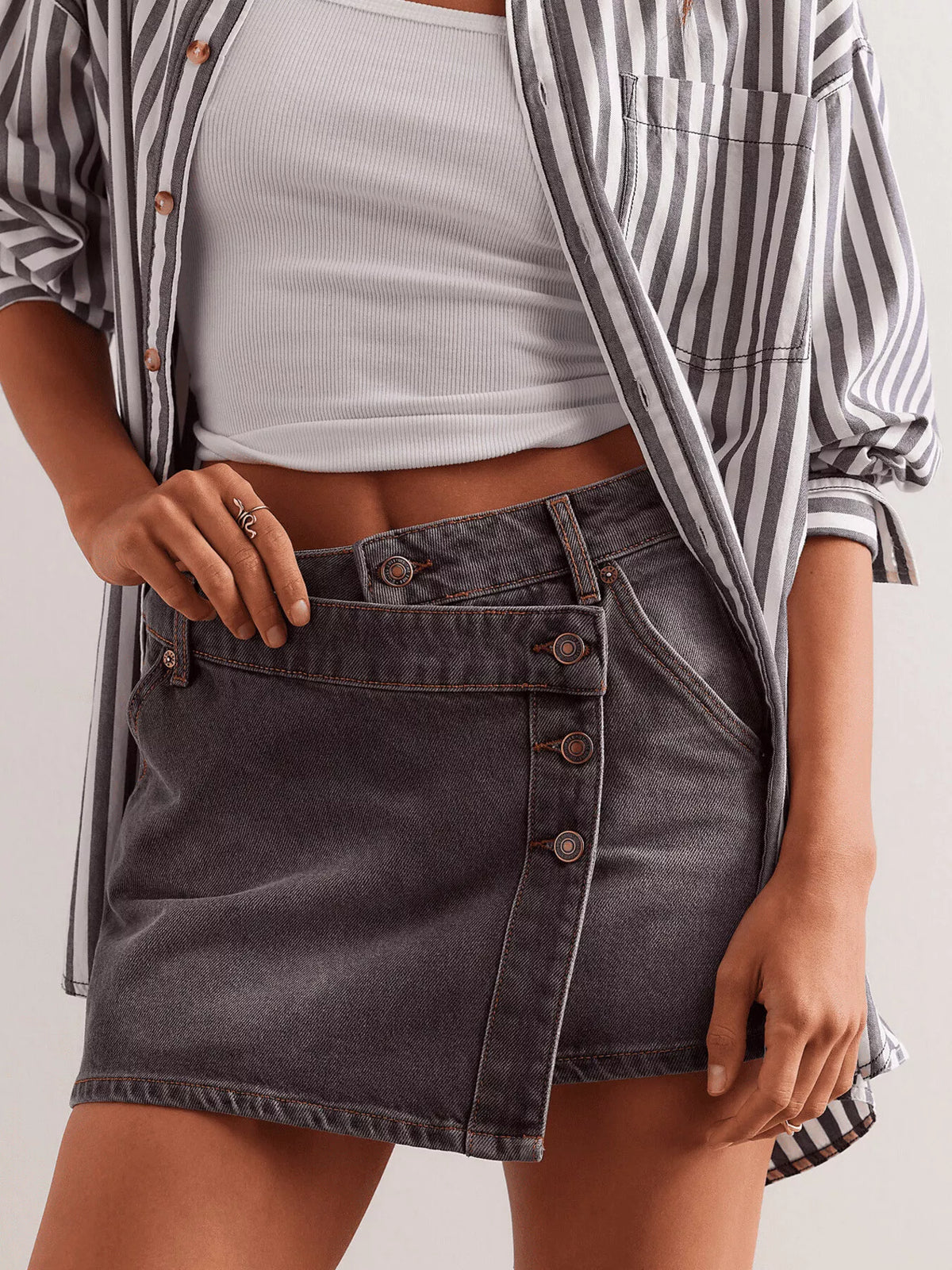 Asymmetrisk kjol i denim – bild 7