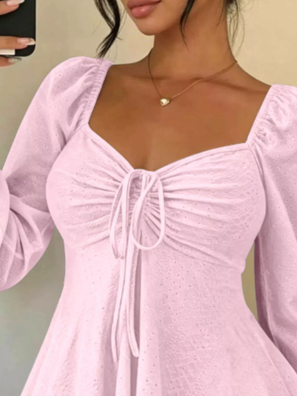 Rynkad topp med peplum – bild 23
