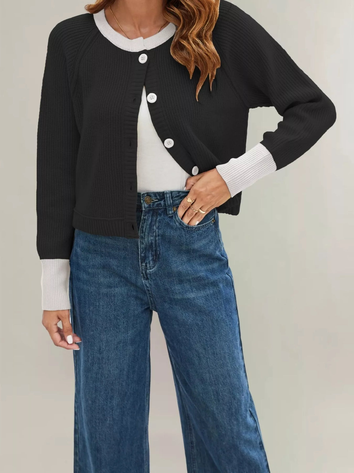 Ribbad cardigan med färgblock – bild 6