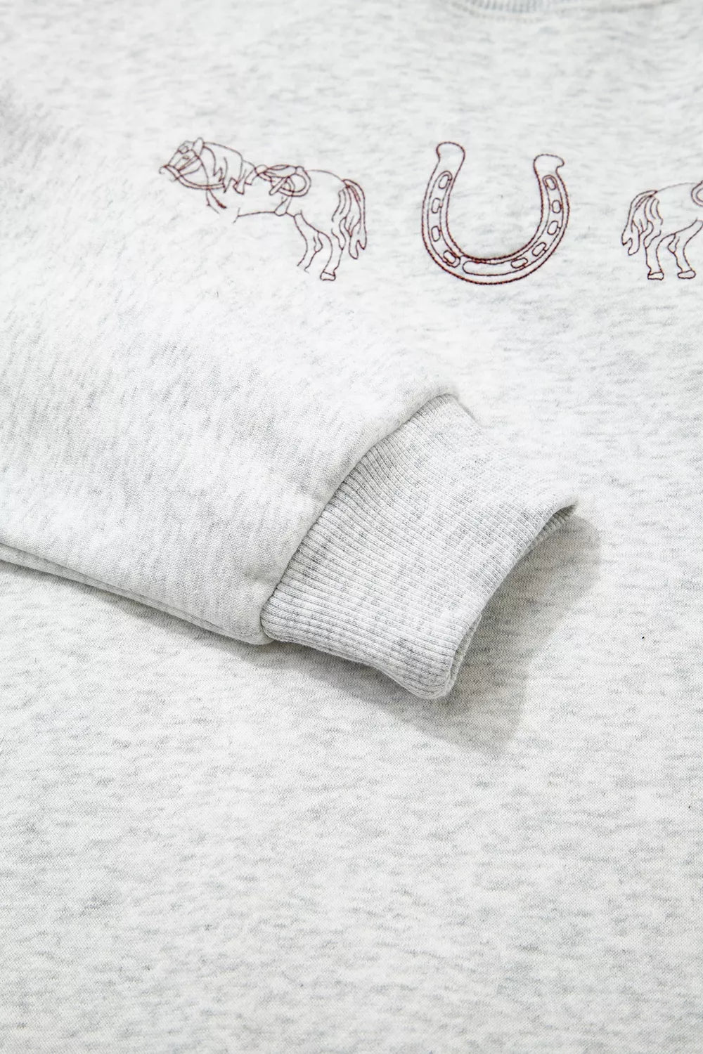 Sweatshirt med rund halsringning och tryck – bild 10