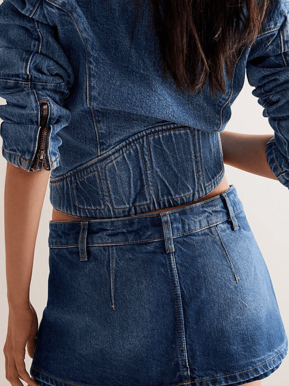 Kjolshorts i denim med dragkedja – bild 5