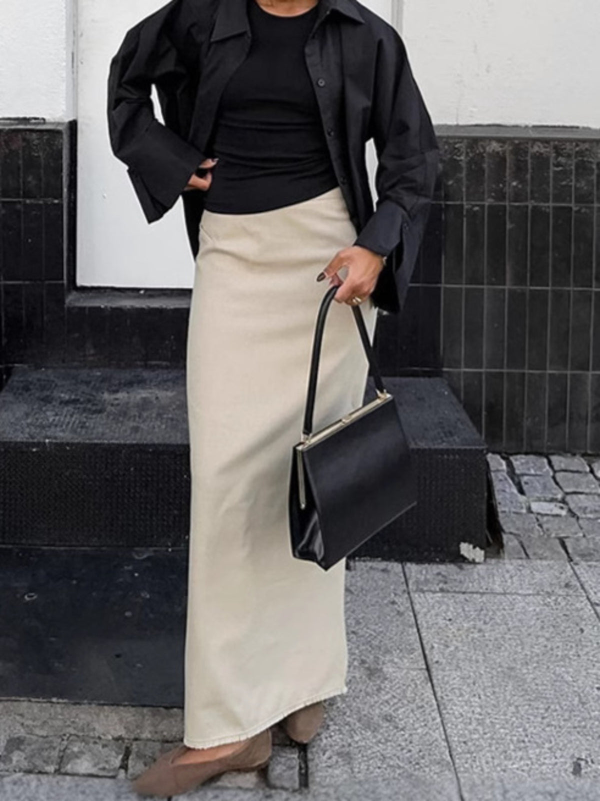 Midikjol med slits – bild 2