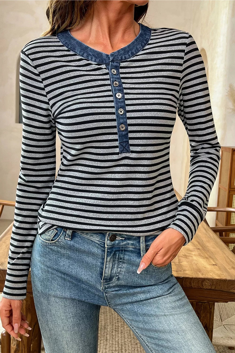 Randig topp i denim – bild 2