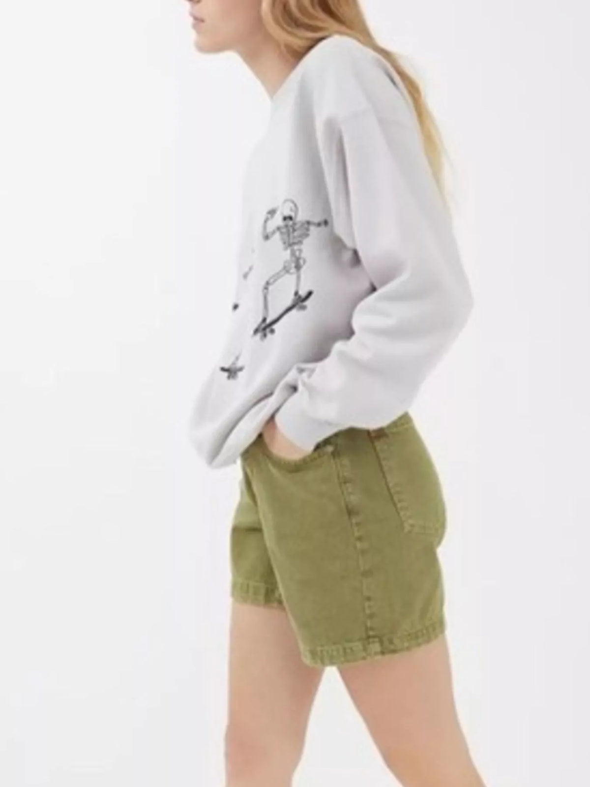 Sweatshirt med dödskallemotiv och rund halsringning – bild 12