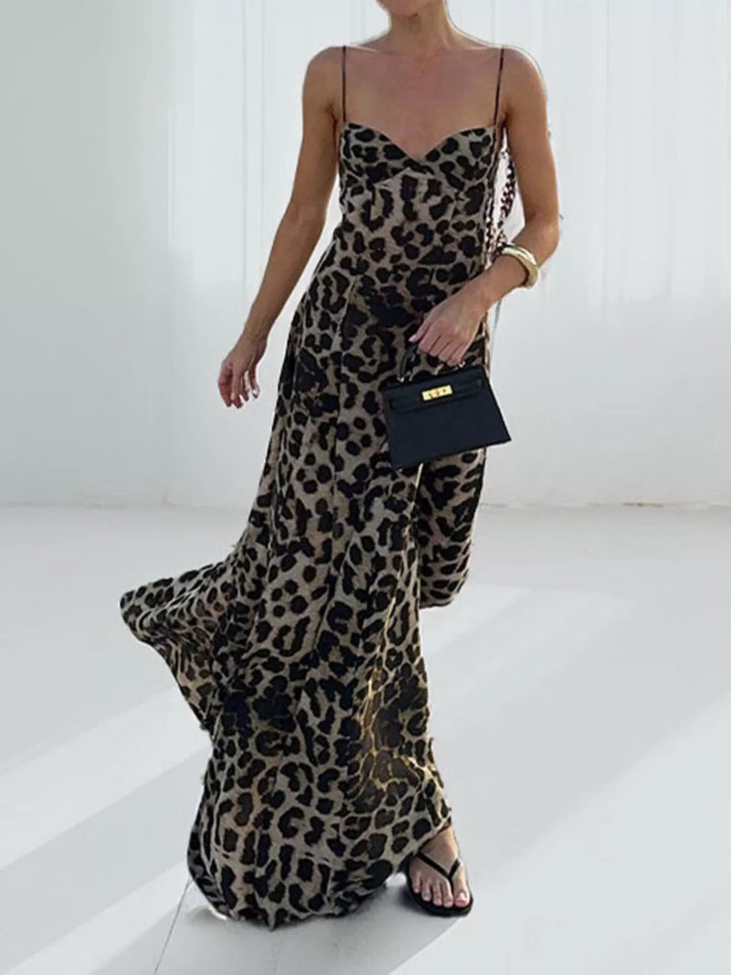 Leopardmönstrad maxiklänning med slits