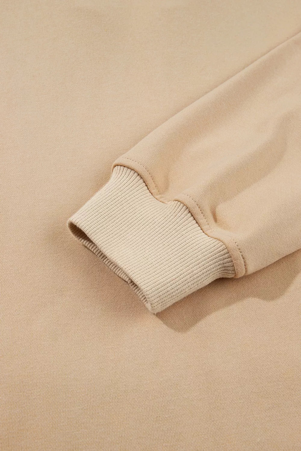 Prickig hoodie med dragkedja – bild 11