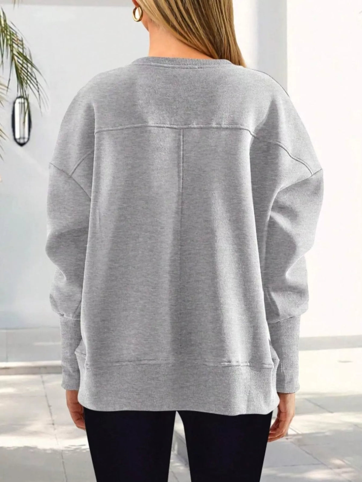 Oversize sweatshirt med rund halsringning – bild 20