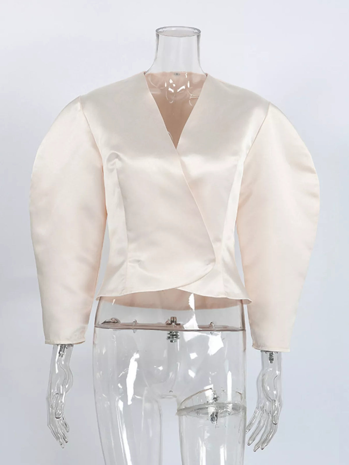 Blus i satin med omlott – bild 5
