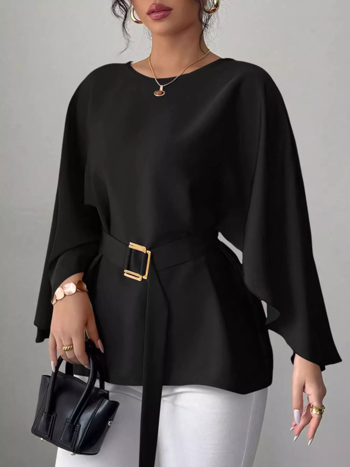 Blus med rund halsringning och fladdermusärm – bild 10