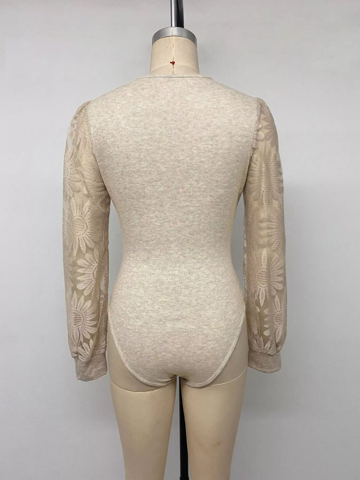 Blommig body – bild 12