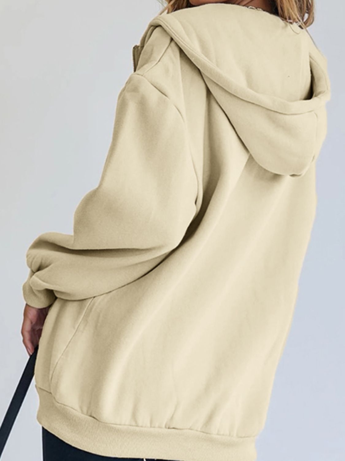 Hoodie med dragsko, dragkedja och fickor – bild 2