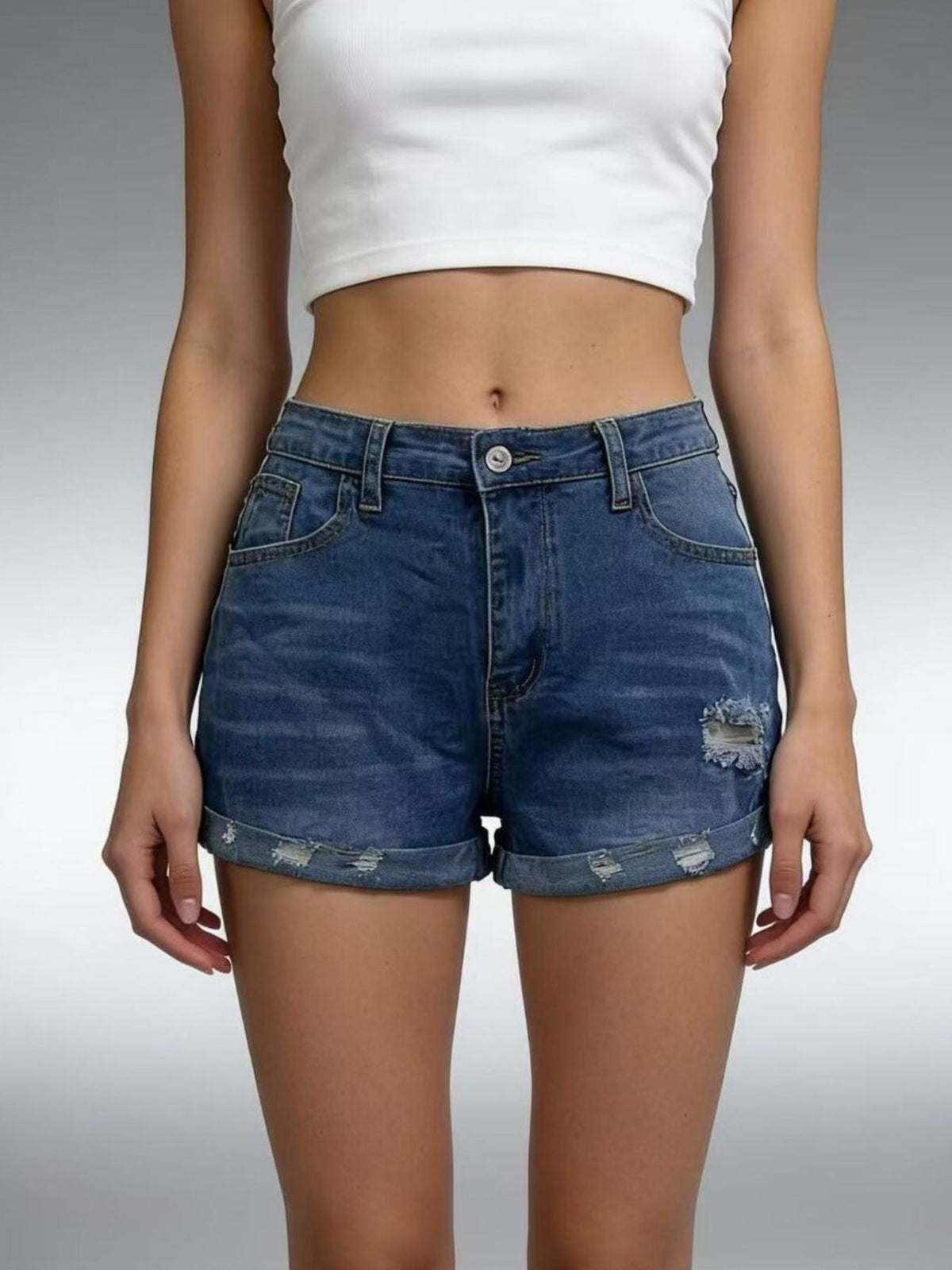 Uppvikta shorts i denim – bild 9
