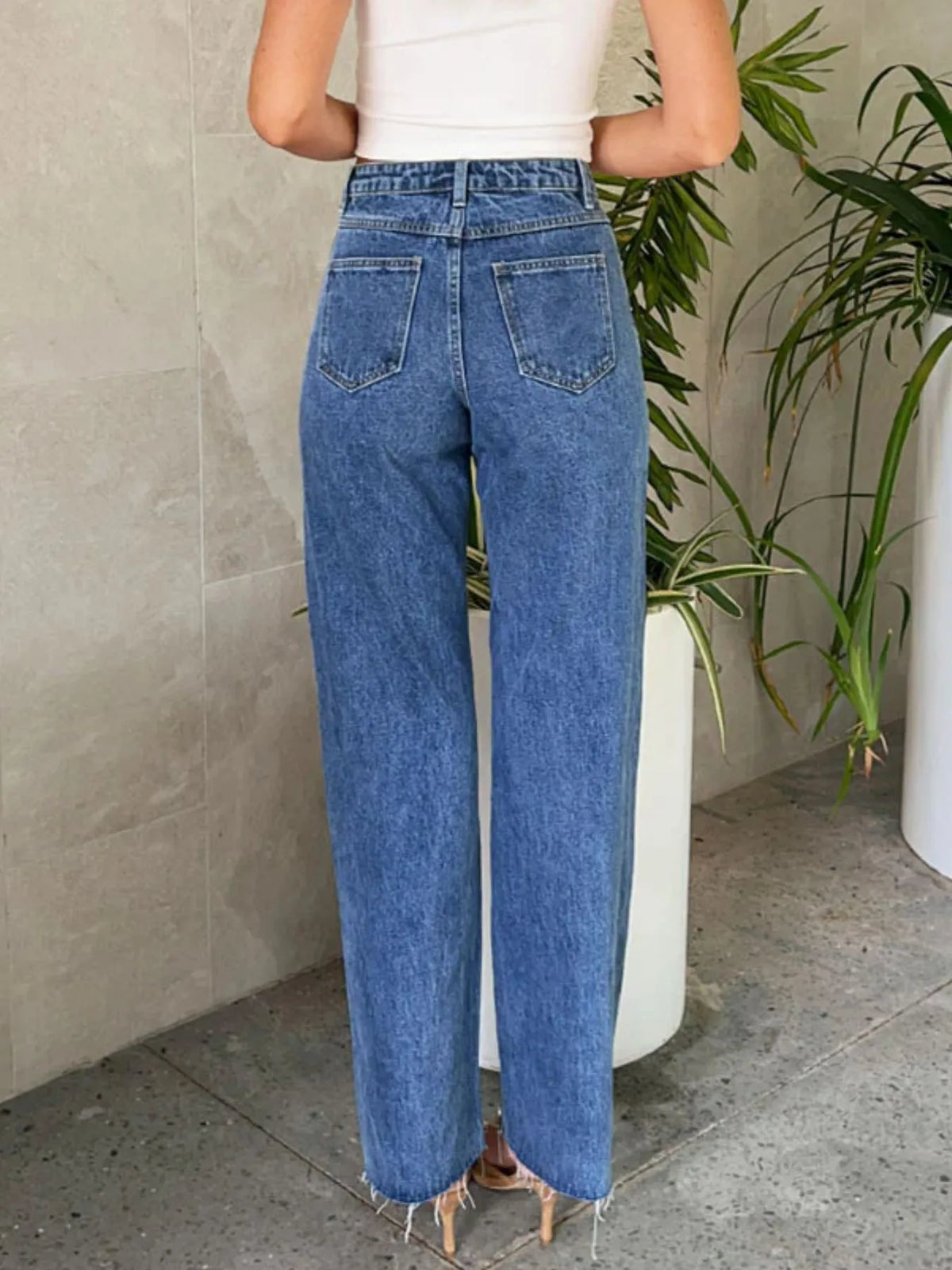 Raka dekorerade jeans med hög midja – bild 4