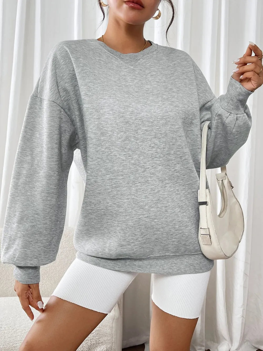 Långärmad sweatshirt med rund halsringning – bild 5