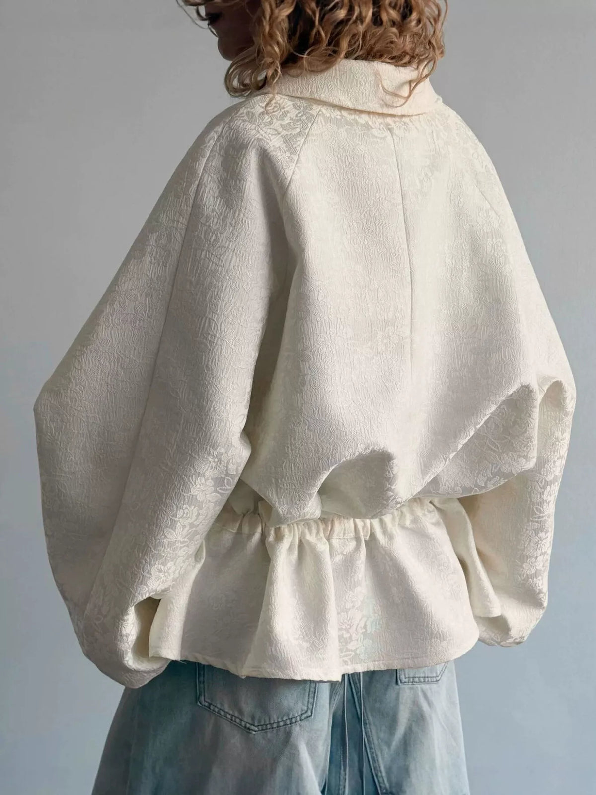 Jacquardvävd jacka med peplum – bild 5