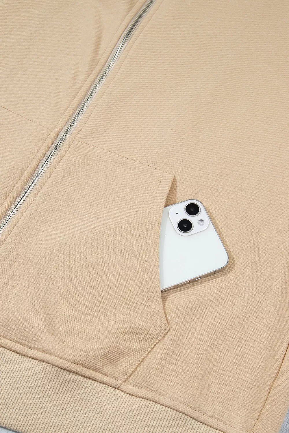Prickig hoodie med dragkedja – bild 8