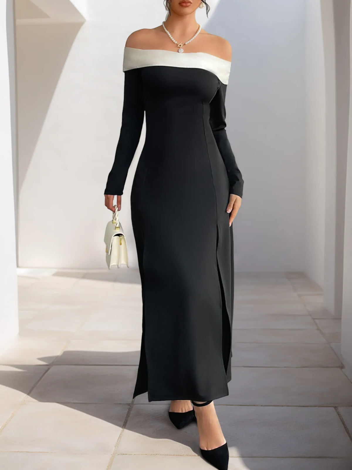 Offshoulder maxiklänning med slits – bild 4