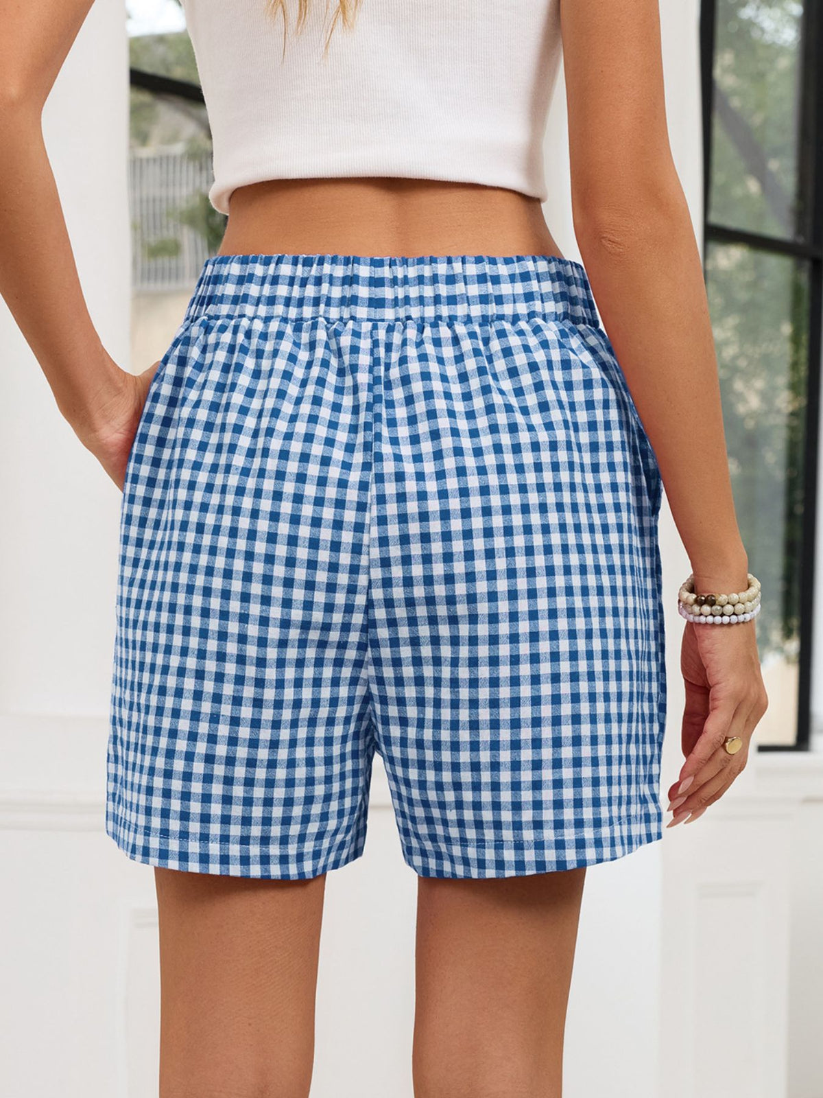 Rutiga shorts med resårmidja – bild 10