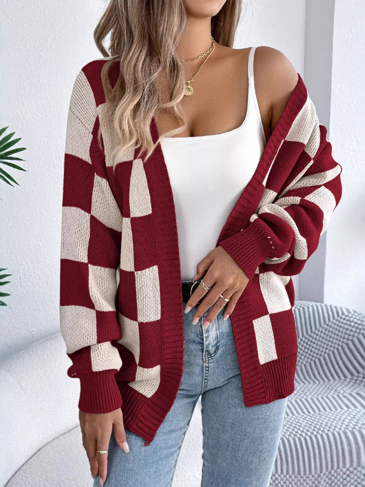 Rutmönstrad cardigan med öppen modell – bild 9