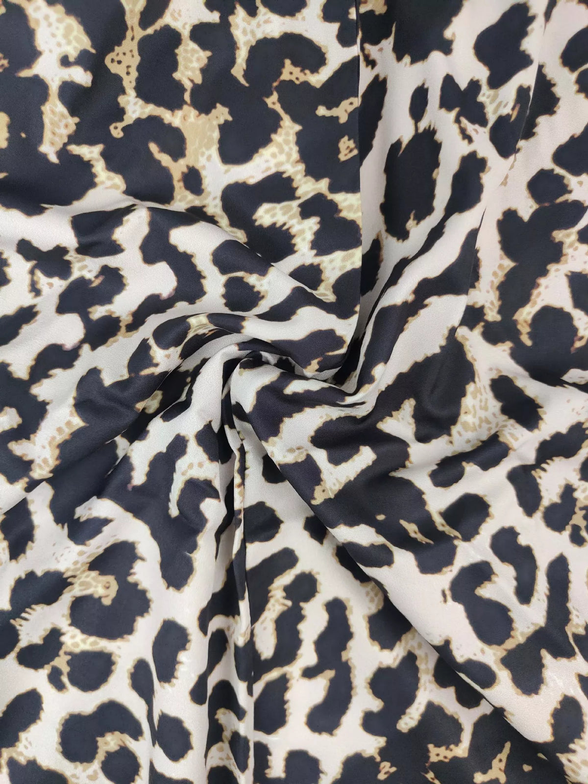 Leopardmönstrad maxiklänning med slits – bild 3